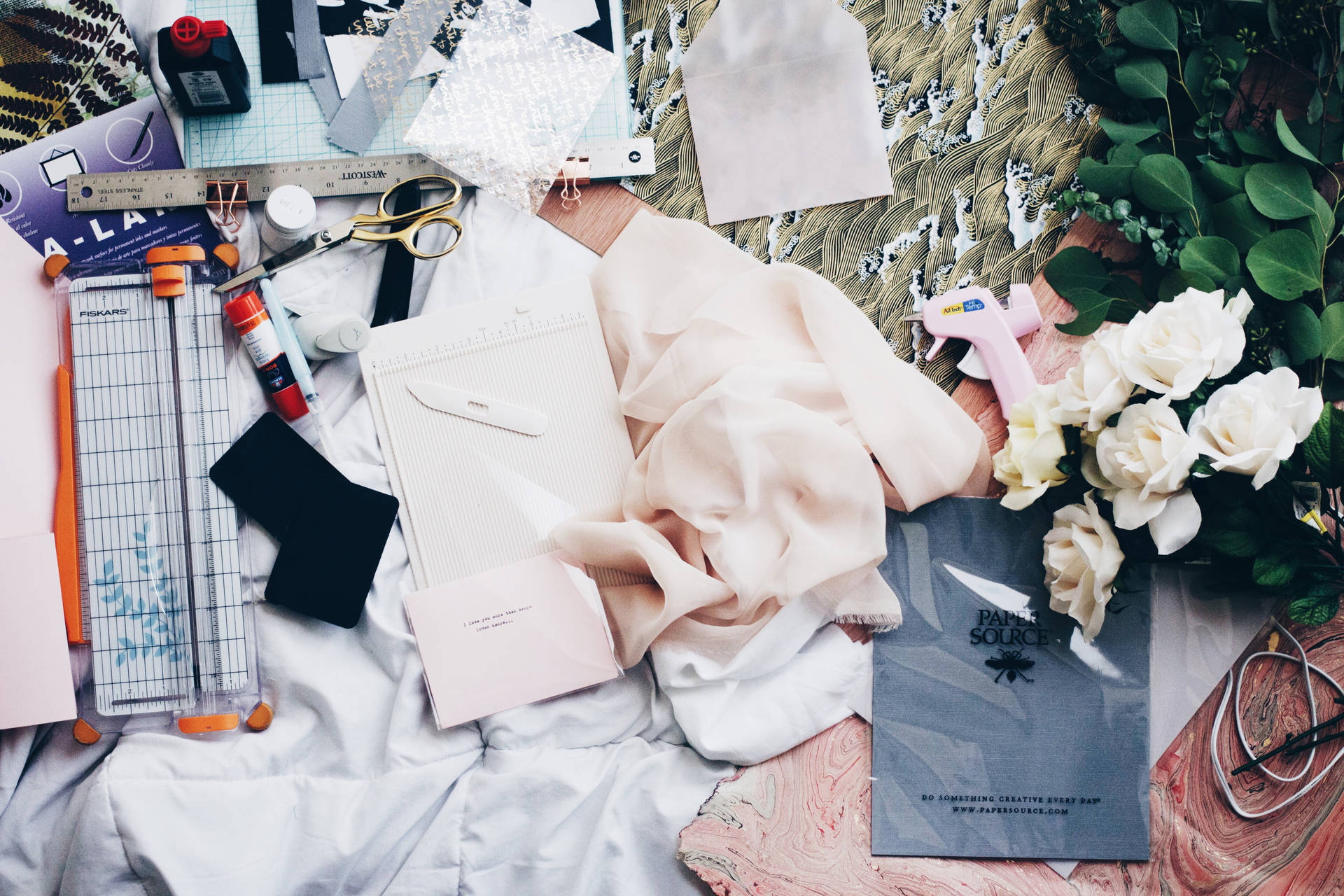 Depositphotos_235246358_xl-2015-1